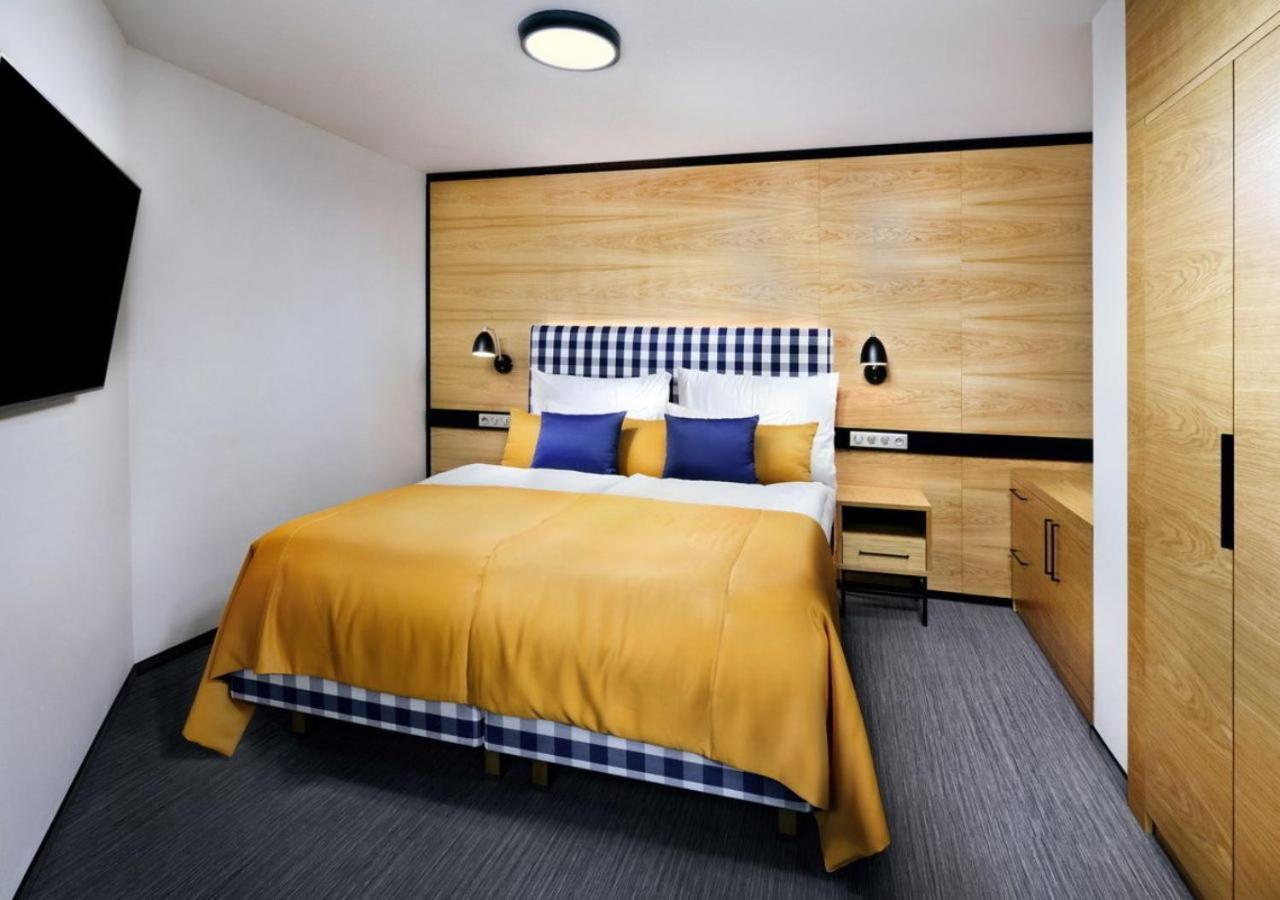 Hotel Galeria Thermal เบเชนยอวา ภายนอก รูปภาพ