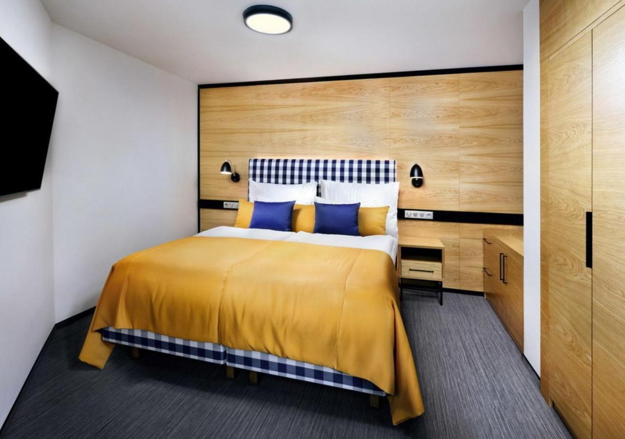 Hotel Galeria Thermal เบเชนยอวา ภายนอก รูปภาพ